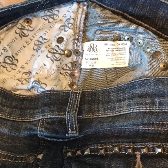 🍀 Rock & Republic Jeans (6) - Picture 8 of 9
